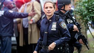 Episode 9 Handcuffs