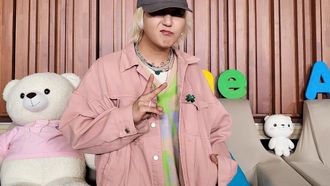 Episode 482 Rainbow Hipster (Honey J Visits Na-rae's Place)