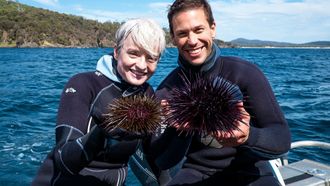 Episode 4 Tasmania: Freycinet Peninsula to Bruny Island