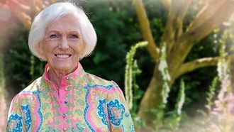 Episode 54 Dame Mary Berry, a Celebration at 90