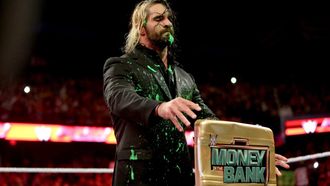 Episode 4 Dean Ambrose pranks Seth Rollins