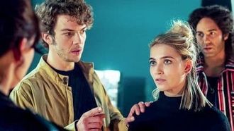 Episode 84 Lisa neemt kordaat de leiding van de Tasha-opnames