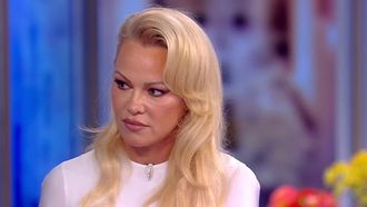 Episode 4 Pamela Anderson #2