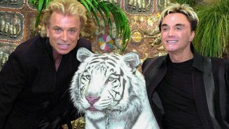 Episode 6 Siegfried & Roy: Dangerous Illusion (Part 2)