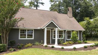 Episode 15 English Country Cottage