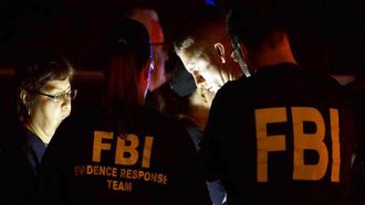 Episode 3 20 Days of Terror: The Austin Bomber