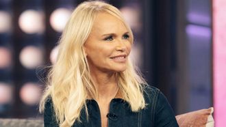 Episode 39 Kristin Chenoweth, Aldis Hodge, Alex Aster