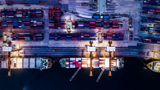 Episode 4 Mega Ports