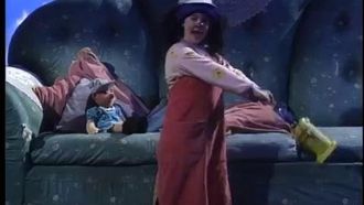 Episode 3 All Aboard For Bed