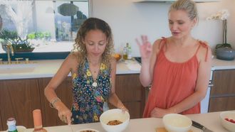 Episode 4 Transatlantic Brunch with Cameron Diaz and Nicole Richie