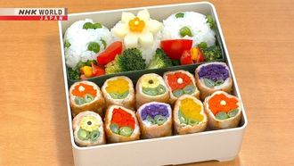 Episode 20 Spring Blossom Chirashi-sushi Bento & Maki-maki Flower Bento
