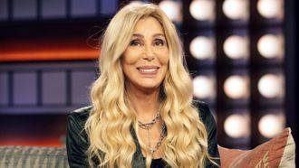Episode 48 Cher, Dave Annable, Hollow Coves
