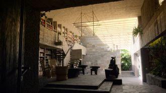 Episode 2 Mexico City: Casa de Carla y Pedro