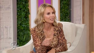 Episode 118 Elisabeth Hasselbeck, Kate the Chemist, Bone Hampton