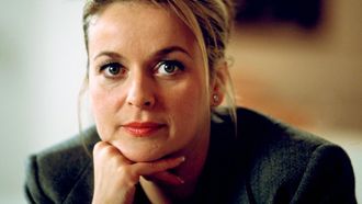 Episode 8 Julia Sawalha