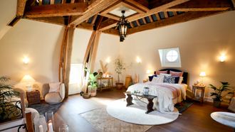Episode 1 Sleeping Beauties: The Tower Bedroom