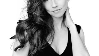 Episode 13 Linda Cardellini
