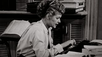 Episode 17 Lucy Writes a Play