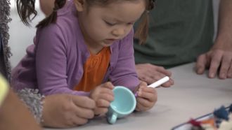 Episode 10 Alice in Wonderland: Teacup Lamp