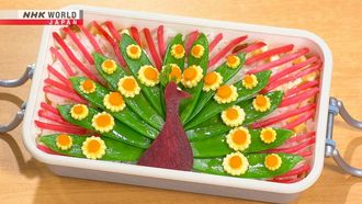 Episode 1 Chirashi-zushi Peacock Bento & Glass Noodle Lion Bento