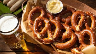 Episode 16 Dinner at the Bier Garten