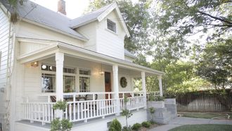 Episode 2 The Yellow Victorian Farmhouse Facelift