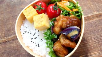 Episode 7 Salmon Menchi-Katsu Bento & Chicken-Nasu with 4S Sauce Bento