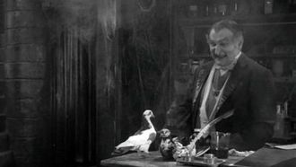 Episode 4 Herman Munster, Shutter Bug