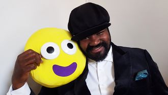 Episode 734 Gregory Porter - Walking in a Winter Wonderland