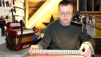 Episode 1 Accordion