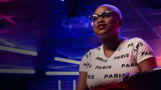 Episode 9 Paris Sashay