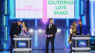 Episode 1 Ariana Grande & Blake Shelton vs. Kelly Clarkson & John Legend