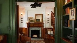 Episode 2 1800s Boston Victorian