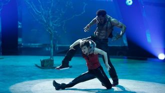 Episode 20 Top 6 Perform