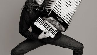 Episode 15 'Weird Al' Yankovic