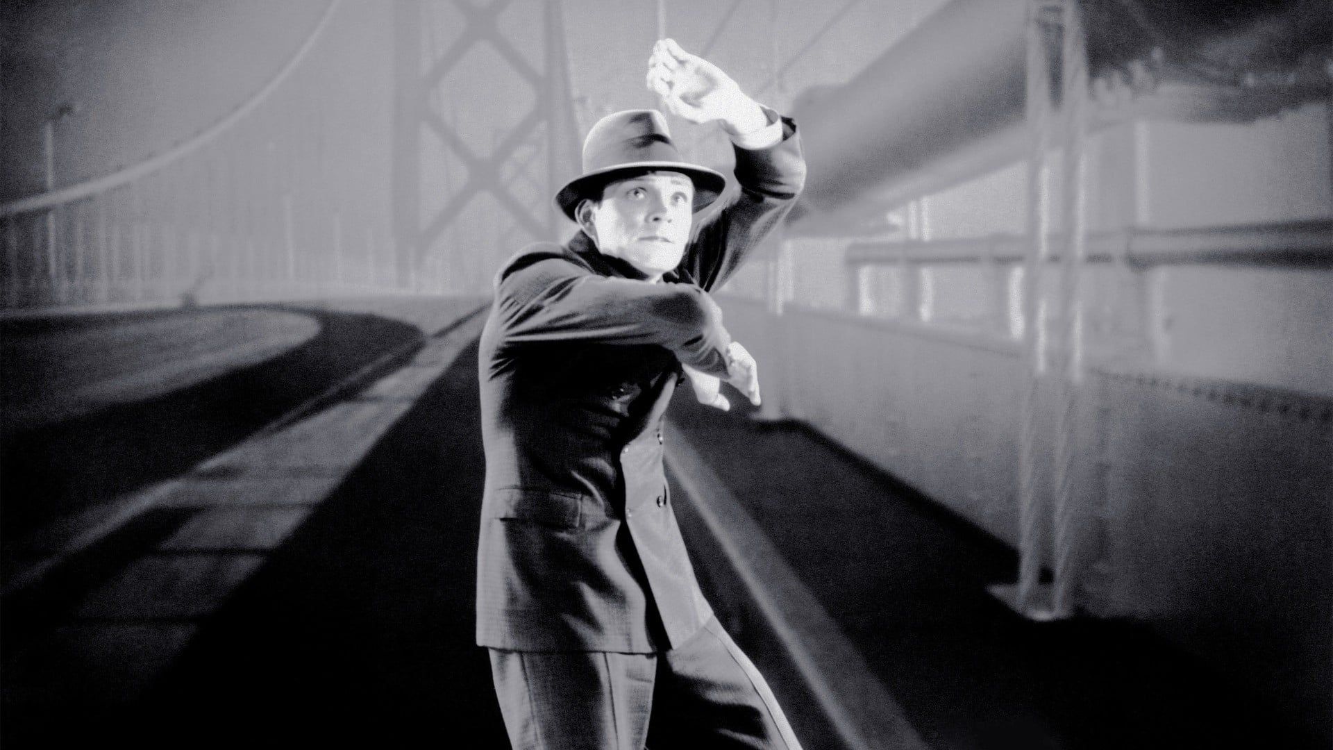 Dick Tracy background