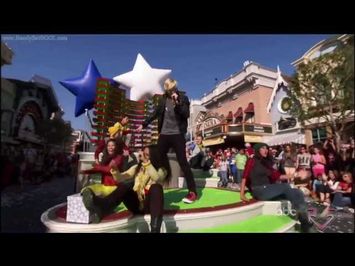 Disney Parks Christmas Day Parade 2012 - Ross Lynch - Christmas Soul [HD]