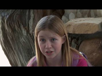 A Doggone Christmas - Official Trailer (2016)