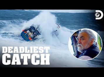The Summer Bay Nearly Capsizes!! | Deadliest Catch