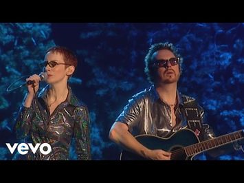 Eurythmics - Here Comes the Rain Again (Peacetour Live)
