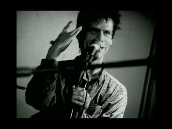 Jem Cohen & Peter Sillen - Benjamin Smoke (2000).